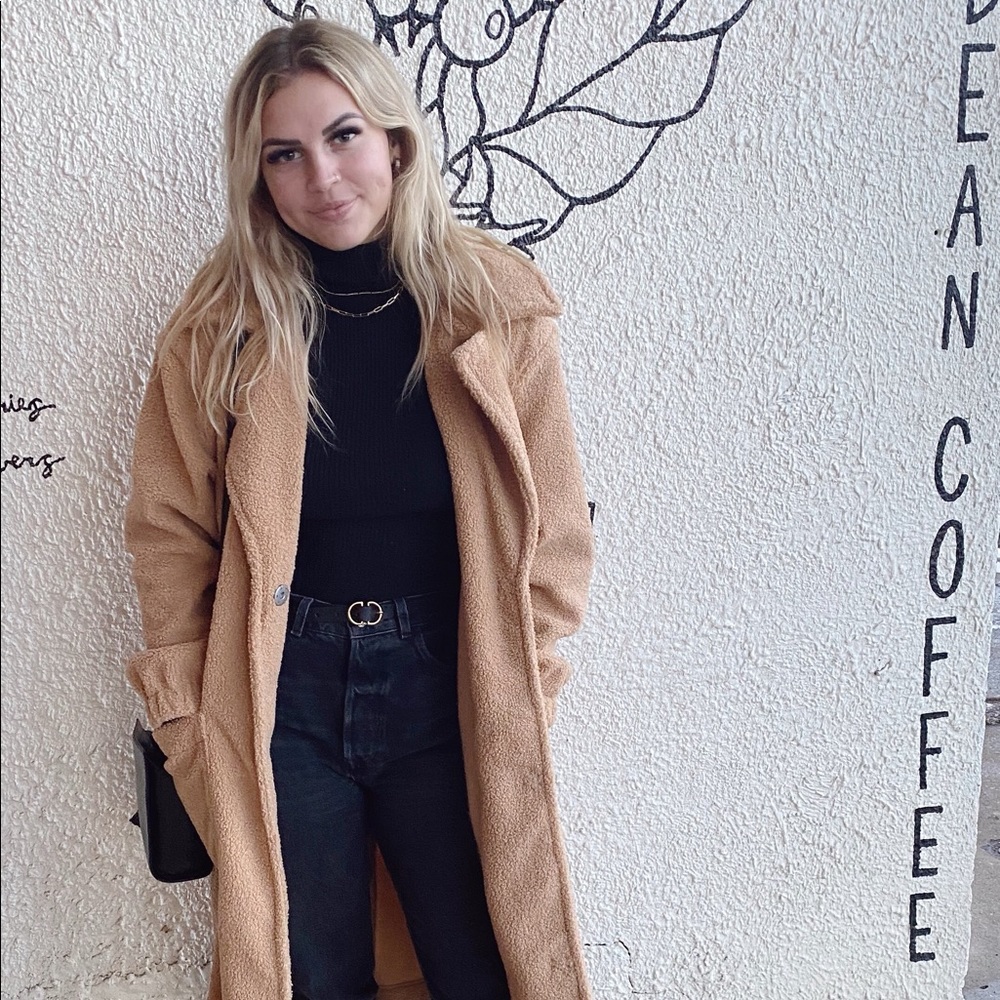 Meet your Posher, Sofia
